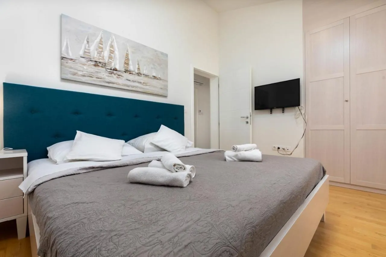 Villas Resort In Pula