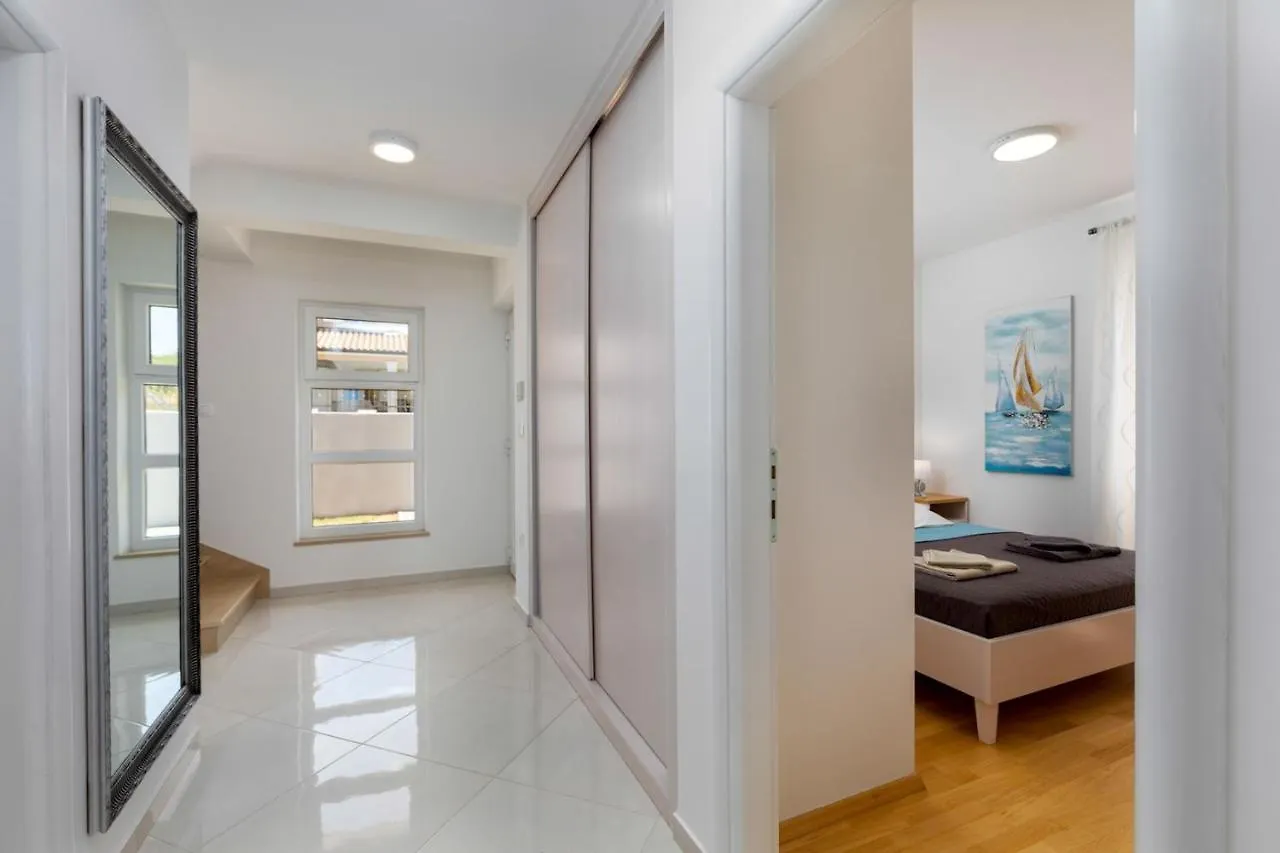 Villas Resort In Pula 0*,  Hırvatistan