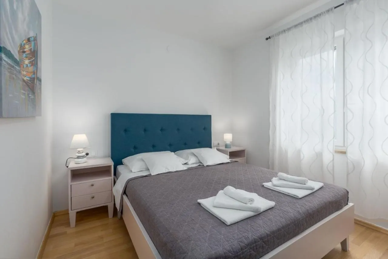Villas Resort In Pula